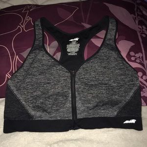 Avia bra